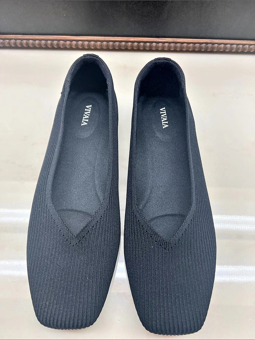 VIVAIA Margot 2.0 Square-Toe V-Cut ballet Flats Black Knit Flats US 10, EU 41.5